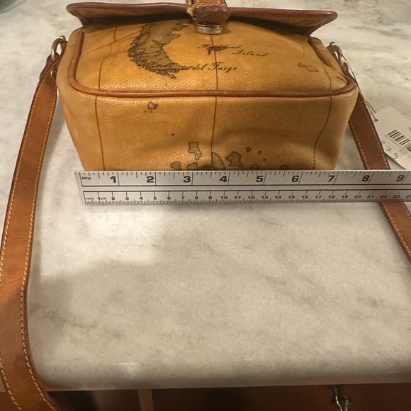 Prima Classe Alviero Martini Crossbody bag . Luxury made in Italy Map - Picture 14 of 16